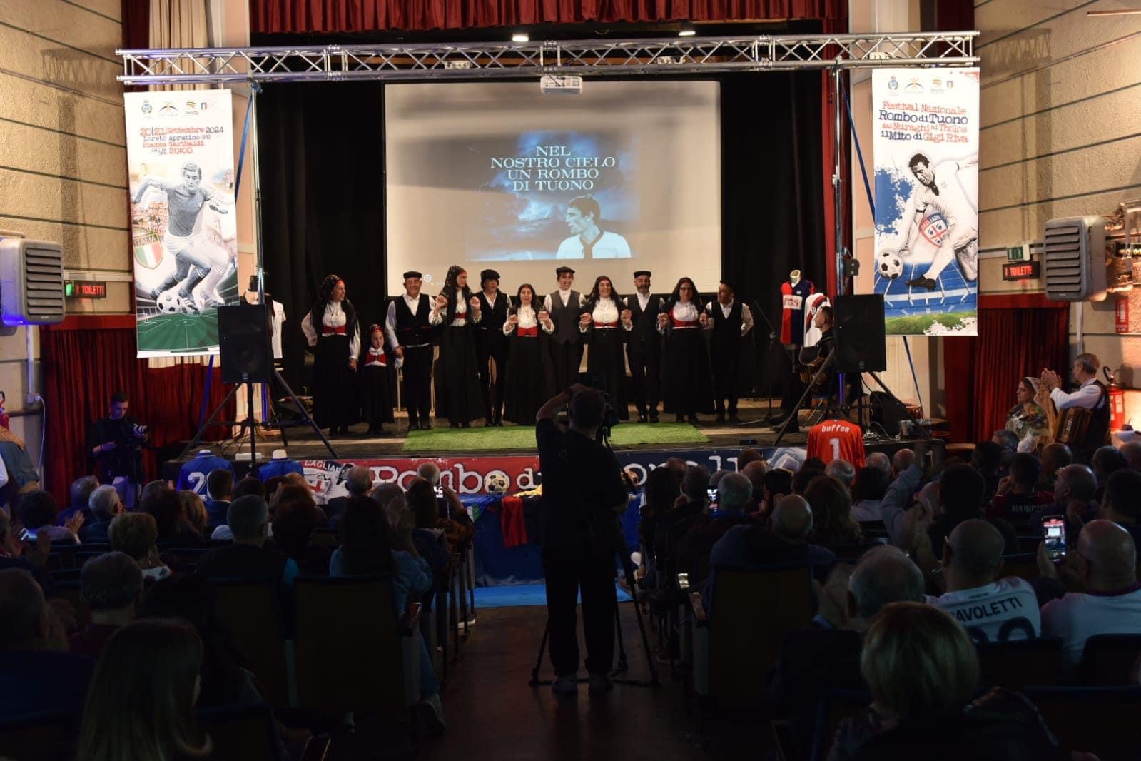 Grande successo per il “Festival Nazionale Rombo di Tuono. Dai Nuraghi ai Tholos – Il Mito di Gigi Riva”